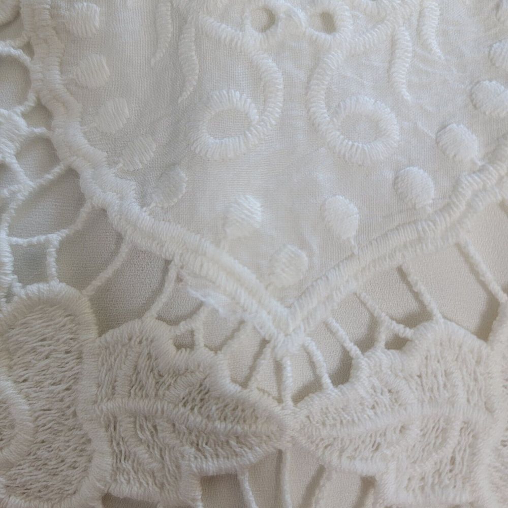 Alexis Lira Crochet Cross‎ Back Dress Size Small Lace Ivory - Picture 6 of 10
